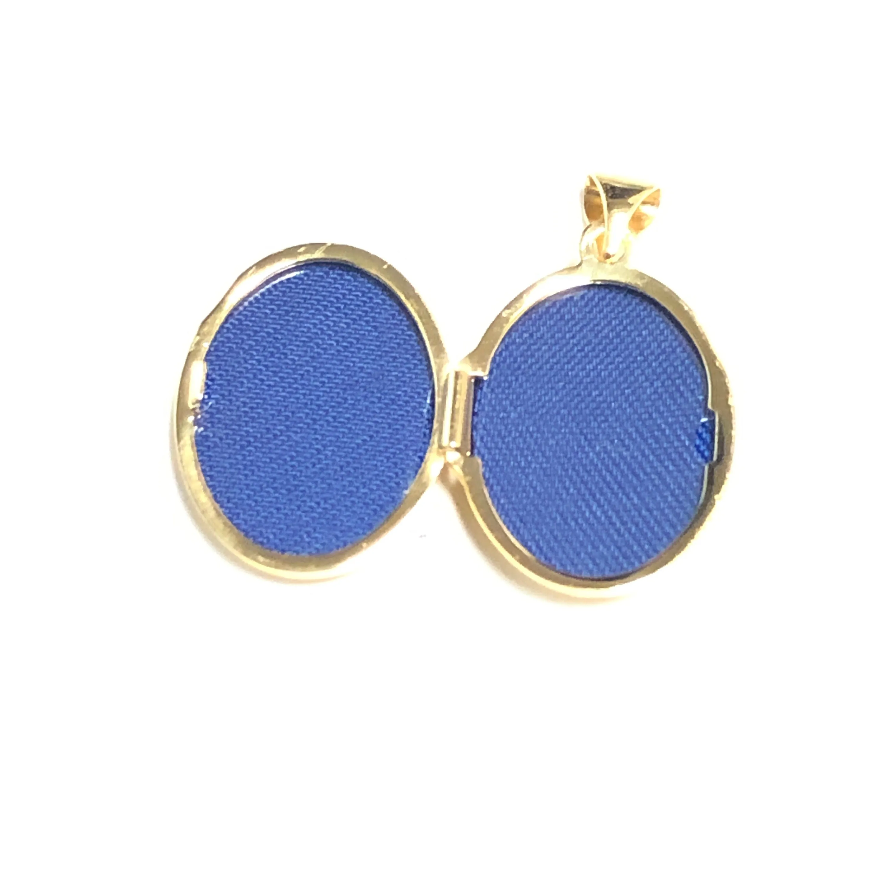 10K Yellow Gold (13mm) Floral Oval Locket Pendant