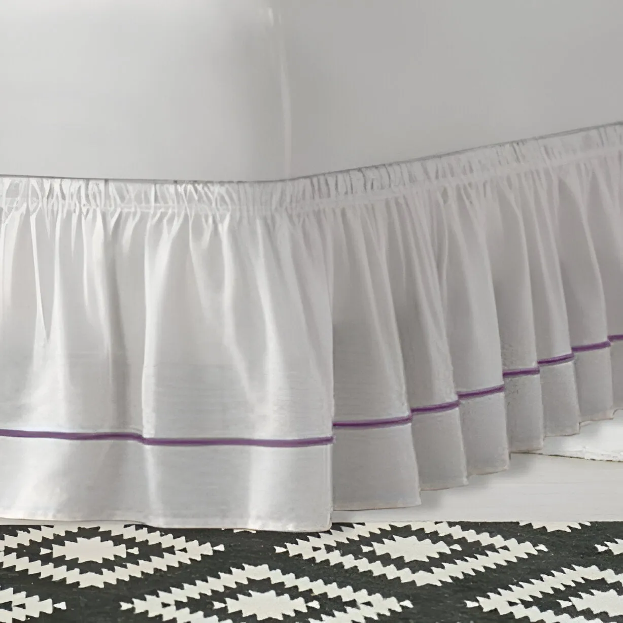 400TC Sateen Solid Cotton Single Embroidered Wrap Around Bed Skirt