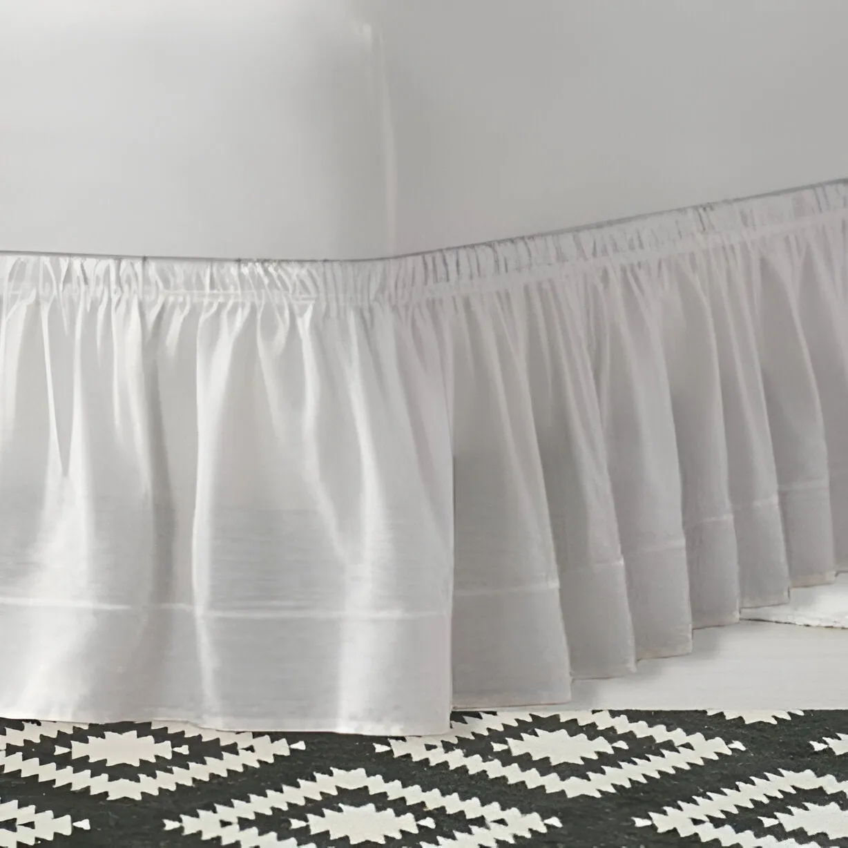 400TC Sateen Solid Cotton Single Embroidered Wrap Around Bed Skirt