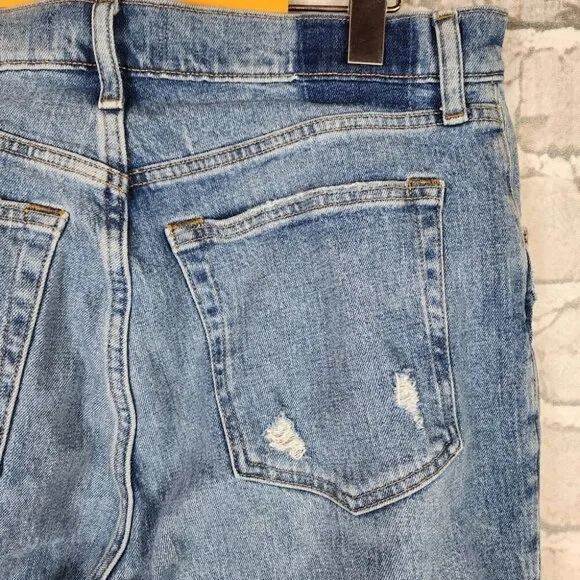 Abercrombie &amp; Fitch The 90's Straight Ultra High Rise Jeans Curve Love 32/14R