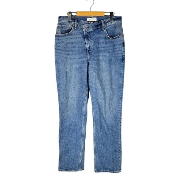 Abercrombie &amp; Fitch The 90's Straight Ultra High Rise Jeans Curve Love 32/14R