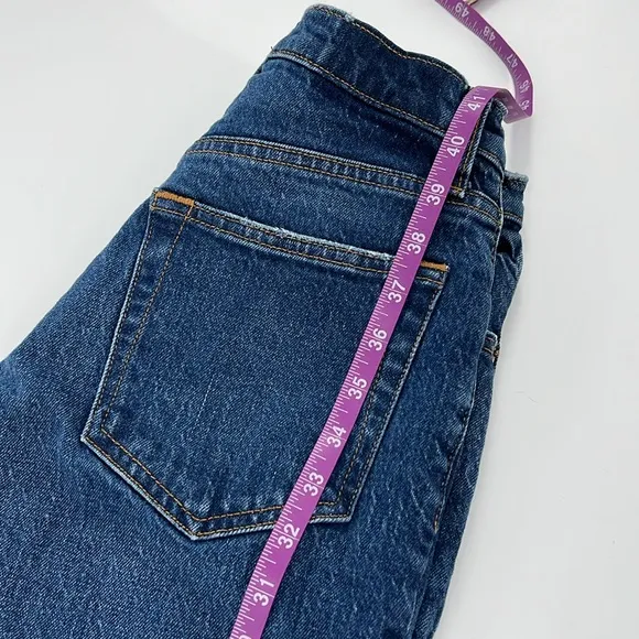 Abercrombie &amp; Fitch Ultra High Rise 90s Straight Jean 27