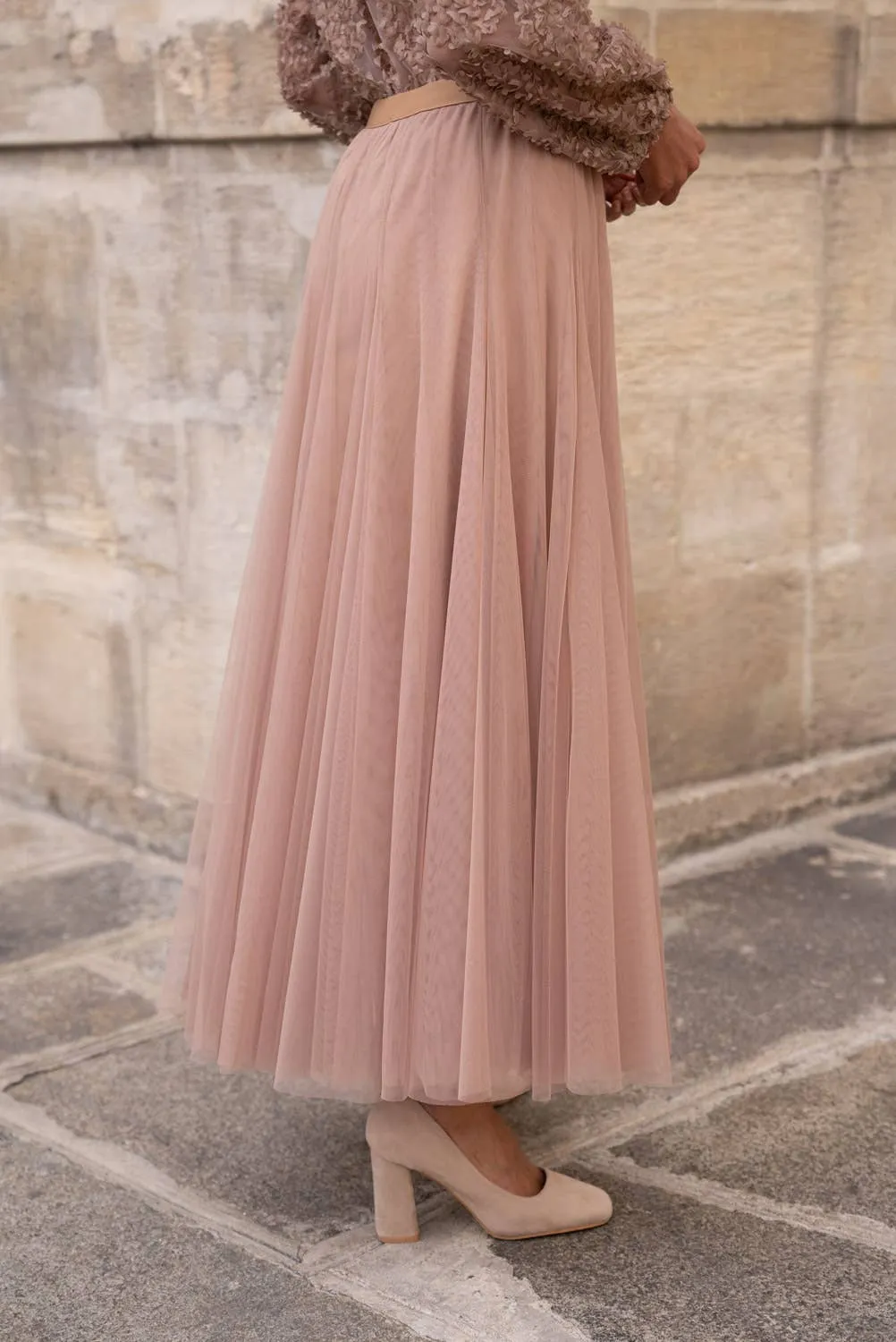 Amber Tulle Slim Fit Skirt