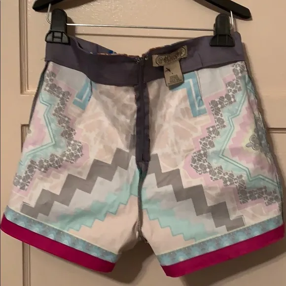 ANTHROPOLOGIE FLYING TOMATO KALEIDOSCOPE SHORTS