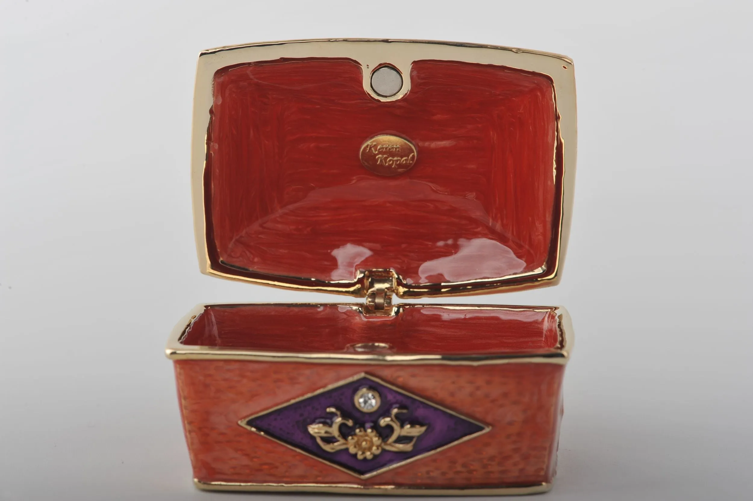 Bag Shaped Box