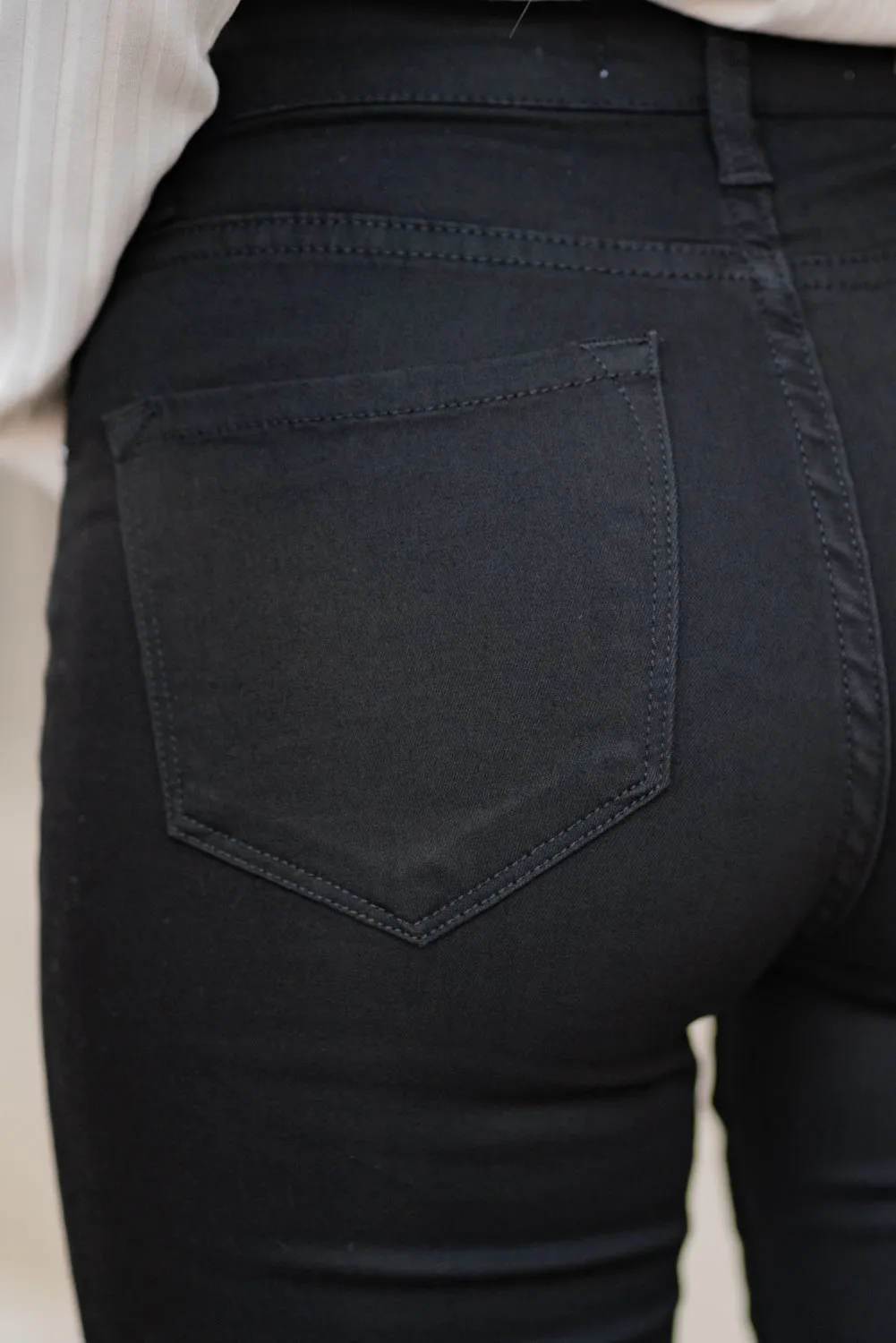 Betty High Rise Fray Hem Skinny