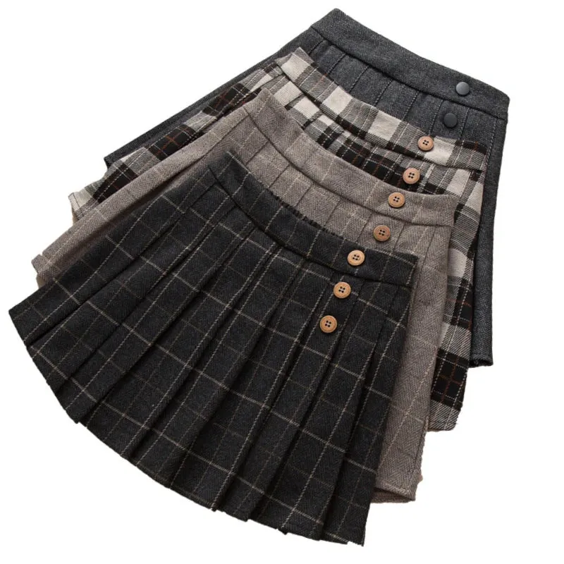 Chic Plaid Skirt