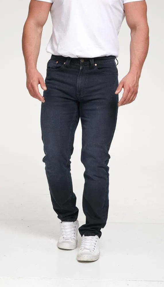 D555 Men's HOCKLIFFE-Dark Wash Stretch Denim Jeans In 1959 Fit in Dark Wash, 40 to 60