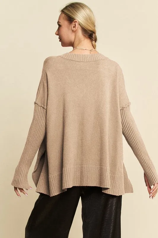 Davi & Dani Ribbed Side Slit V-Neck Sweater