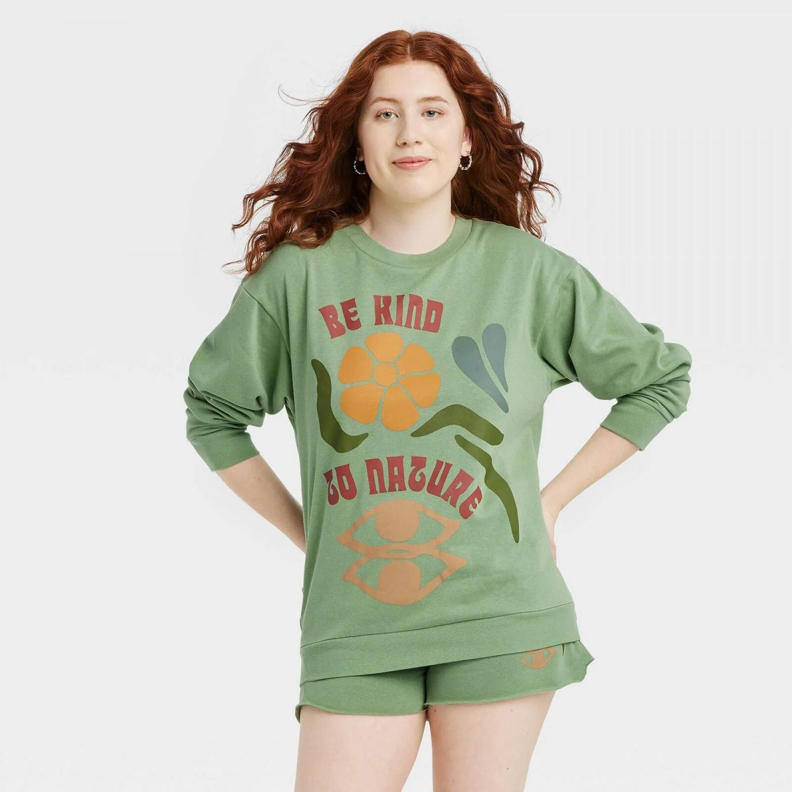 Desert Dreamer Women's Be Kind To Nature Graphic Sweatshirt Green S