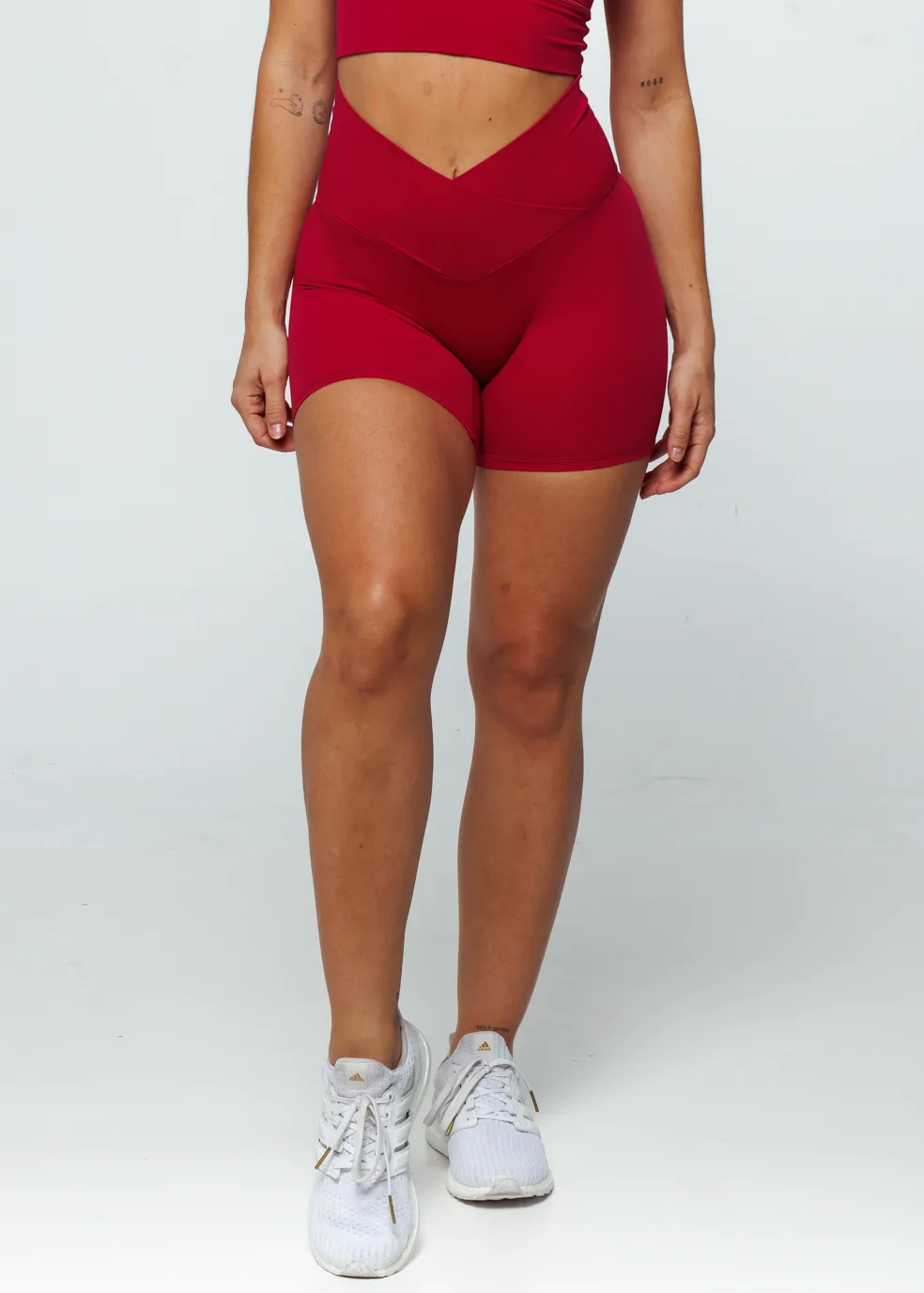 Essence Cross Shorts - Cherry