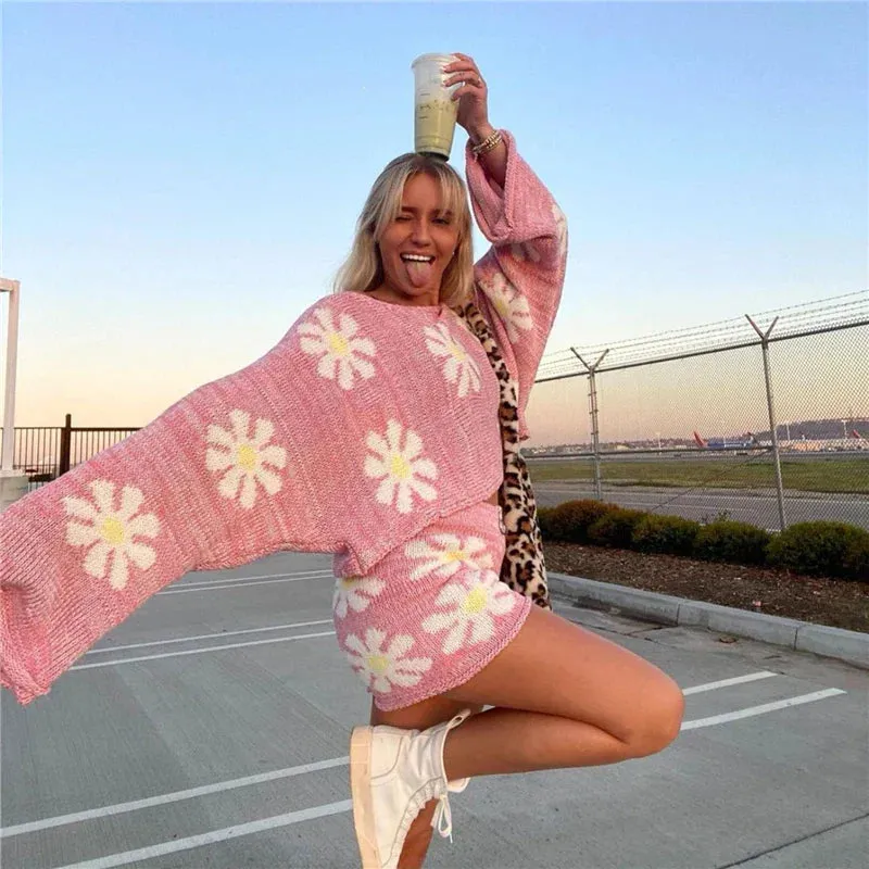 Floral Knit Lounge Set | Acrylic Blend | Oversized Fit & Bold Print