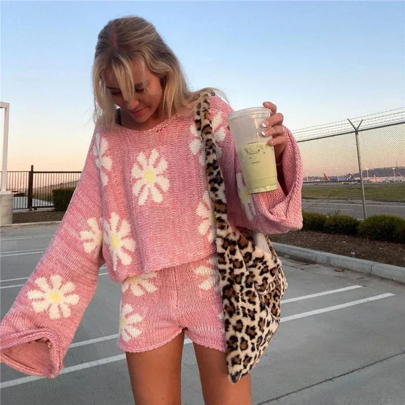 Floral Knit Lounge Set | Acrylic Blend | Oversized Fit & Bold Print