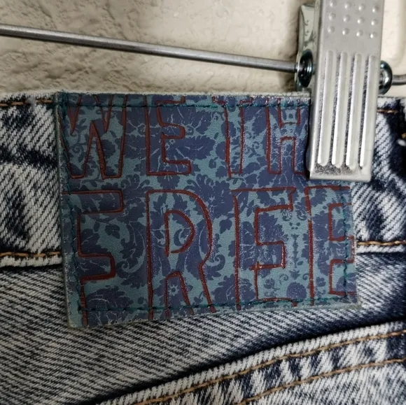 Free People We The Free My Own Lane Straight Leg Jeans Distressed Blue Size 30
