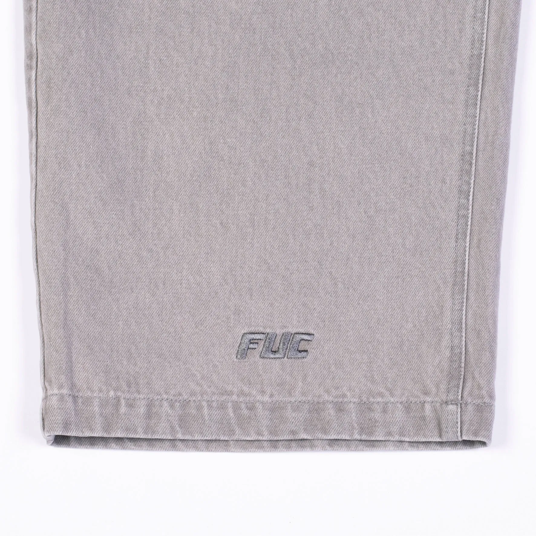 FUC FF BROKEN JEANS