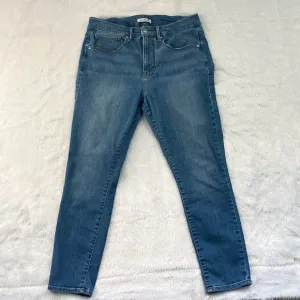 Good American Jeans Good Legs Crop