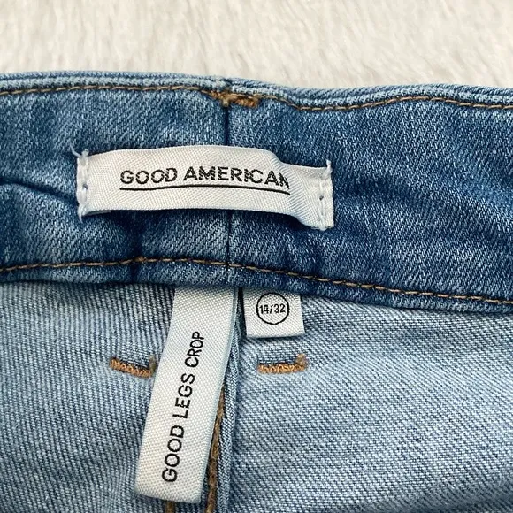 Good American Jeans Good Legs Crop