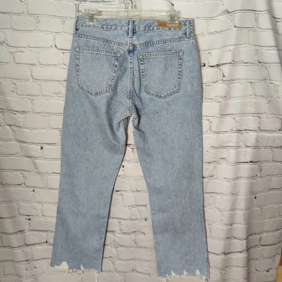 Grlfrnd Jeans Tatum High Rise Straight Step Fray Size 28