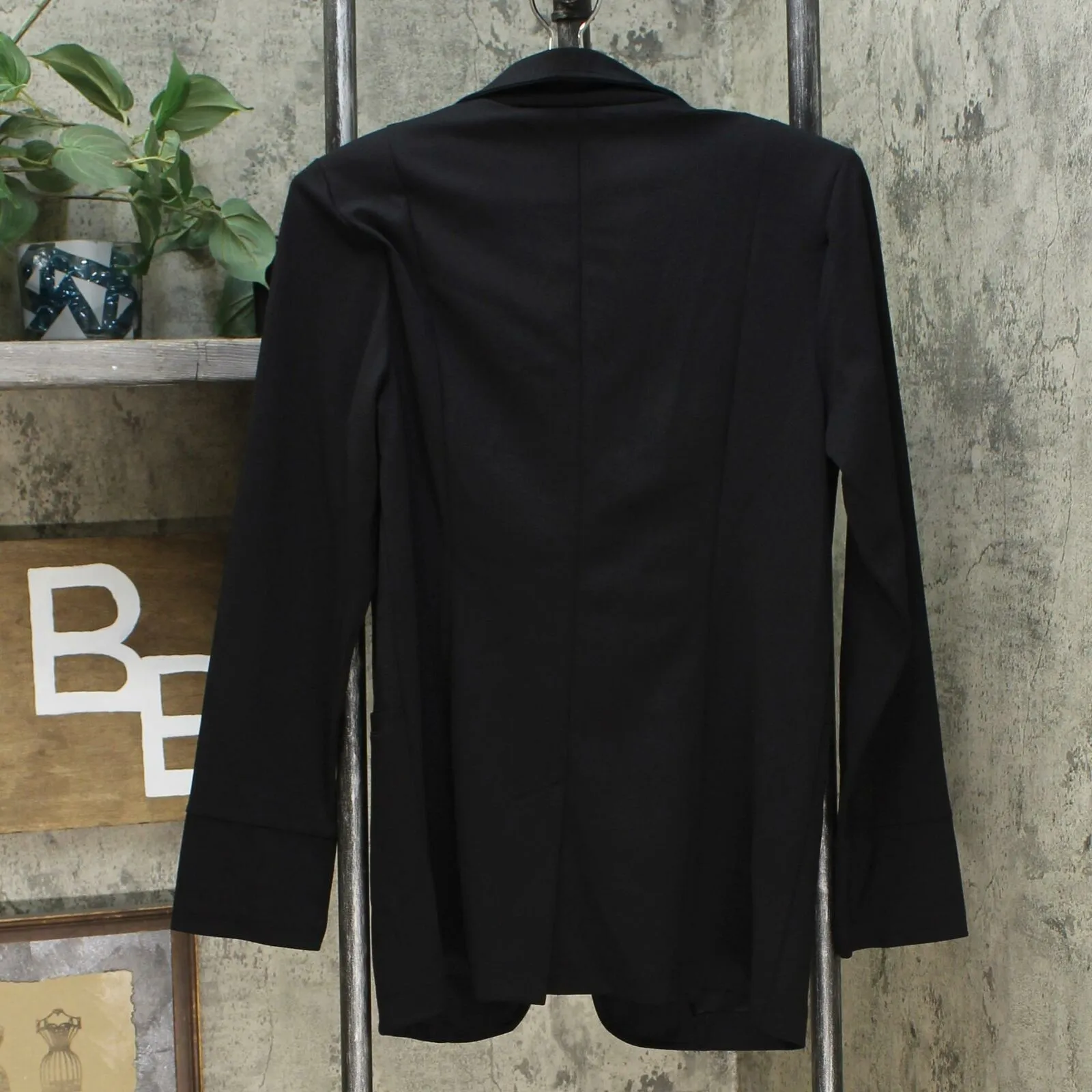 IMAN Women's Global Chic Luxury Resort Blazer With Printed Cuffs