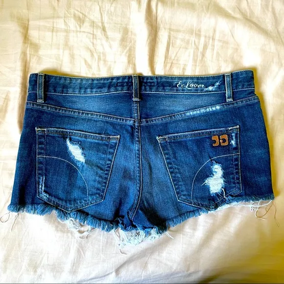Joe’s jeans cut off shorts, size 28
