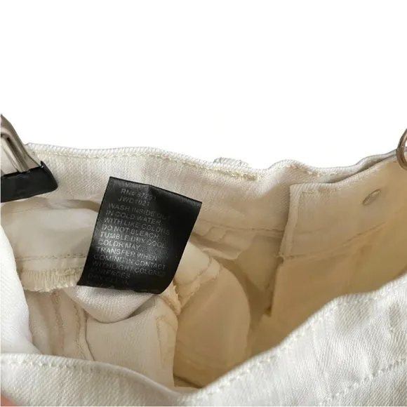 JOHNNY WAS White Straight Jeans Size 25