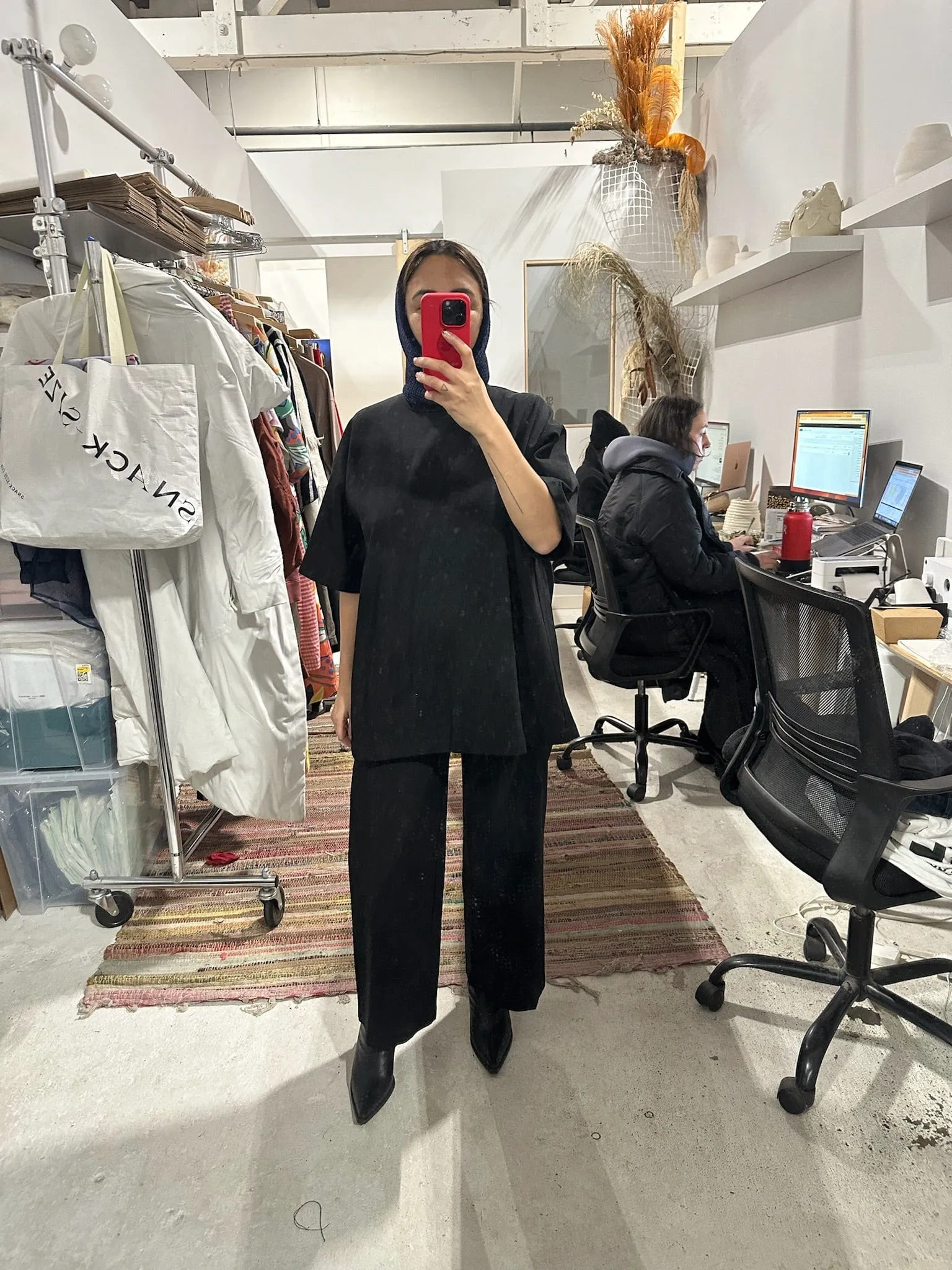Joshua Shortsleeve Top in Black