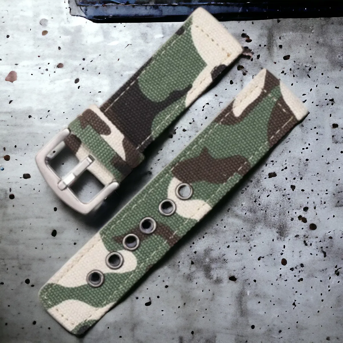 Kellonranneke Jerry C. | vihreä camo