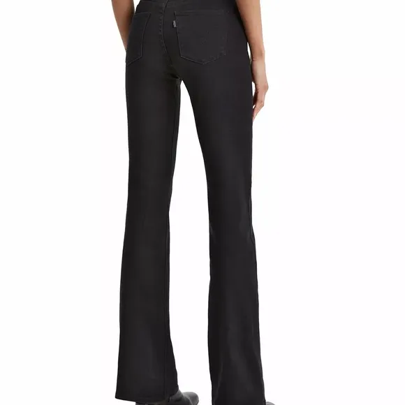 Levi’s classic boot cut in black