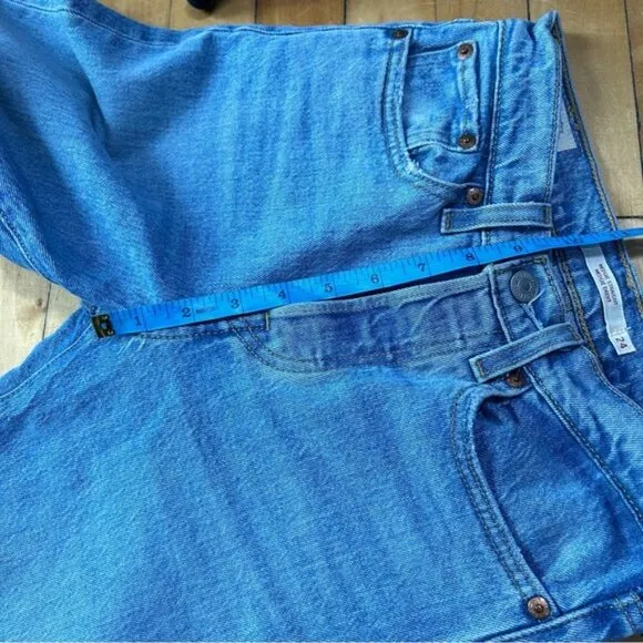 Levi’s Original Wedgie Straight Raw Hem Denim Premium Jeans