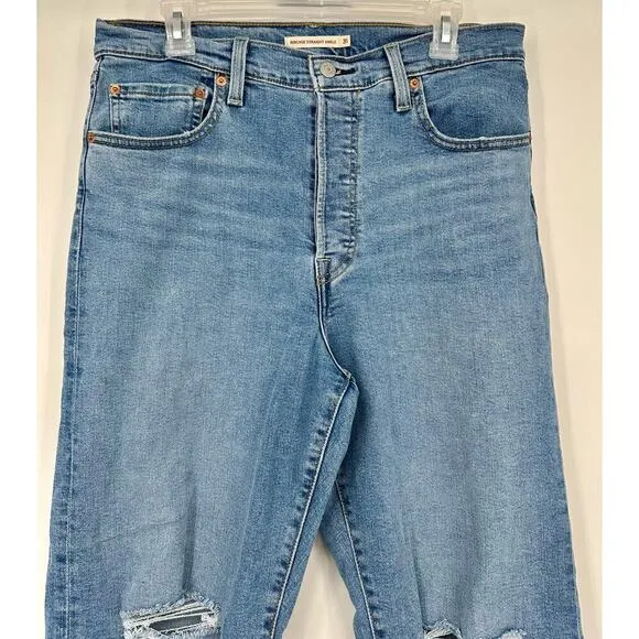 Levi’s ribcage straight ankle jeans size 31