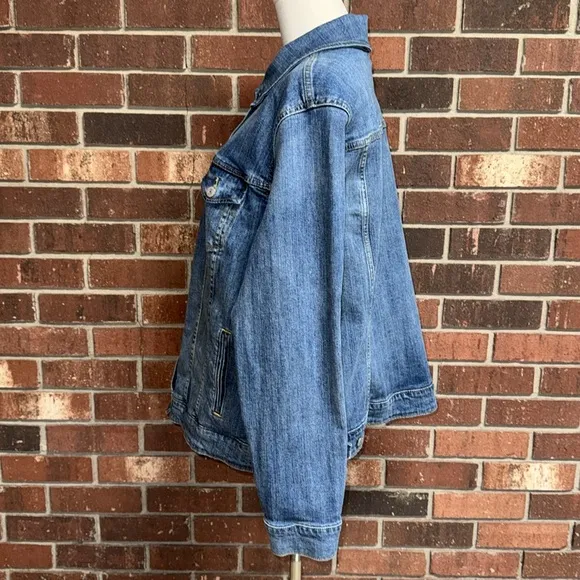 Levi’s Trucker Jeans Jacket