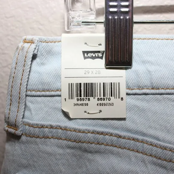 Levi's Womens Premium Wedgie Straight Jeans Size 29x28 Light Wash NWT
