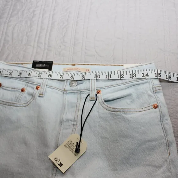 Levi's Womens Premium Wedgie Straight Jeans Size 29x28 Light Wash NWT