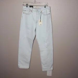 Levi's Womens Premium Wedgie Straight Jeans Size 29x28 Light Wash NWT