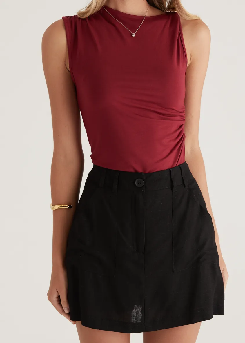 Liliana Top - Wine