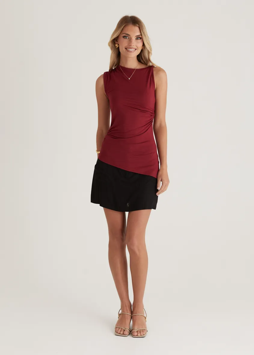 Liliana Top - Wine