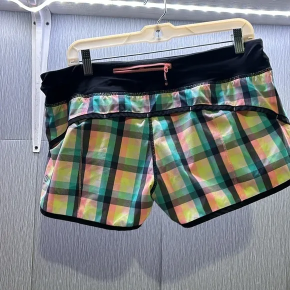 Lululemon Speed Up Shorts