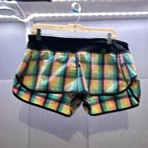 Lululemon Speed Up Shorts