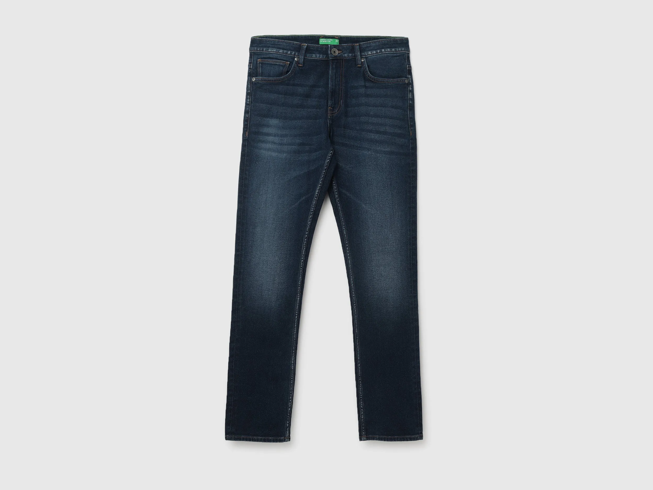 Men's Solid Slim Straight Jeans