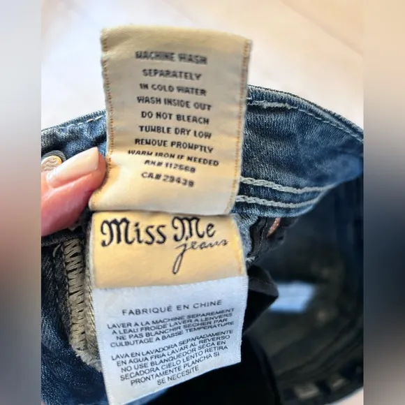 Miss Me Mid Rise Saddle Stitch Boot Cut Blue Jeans Size 30