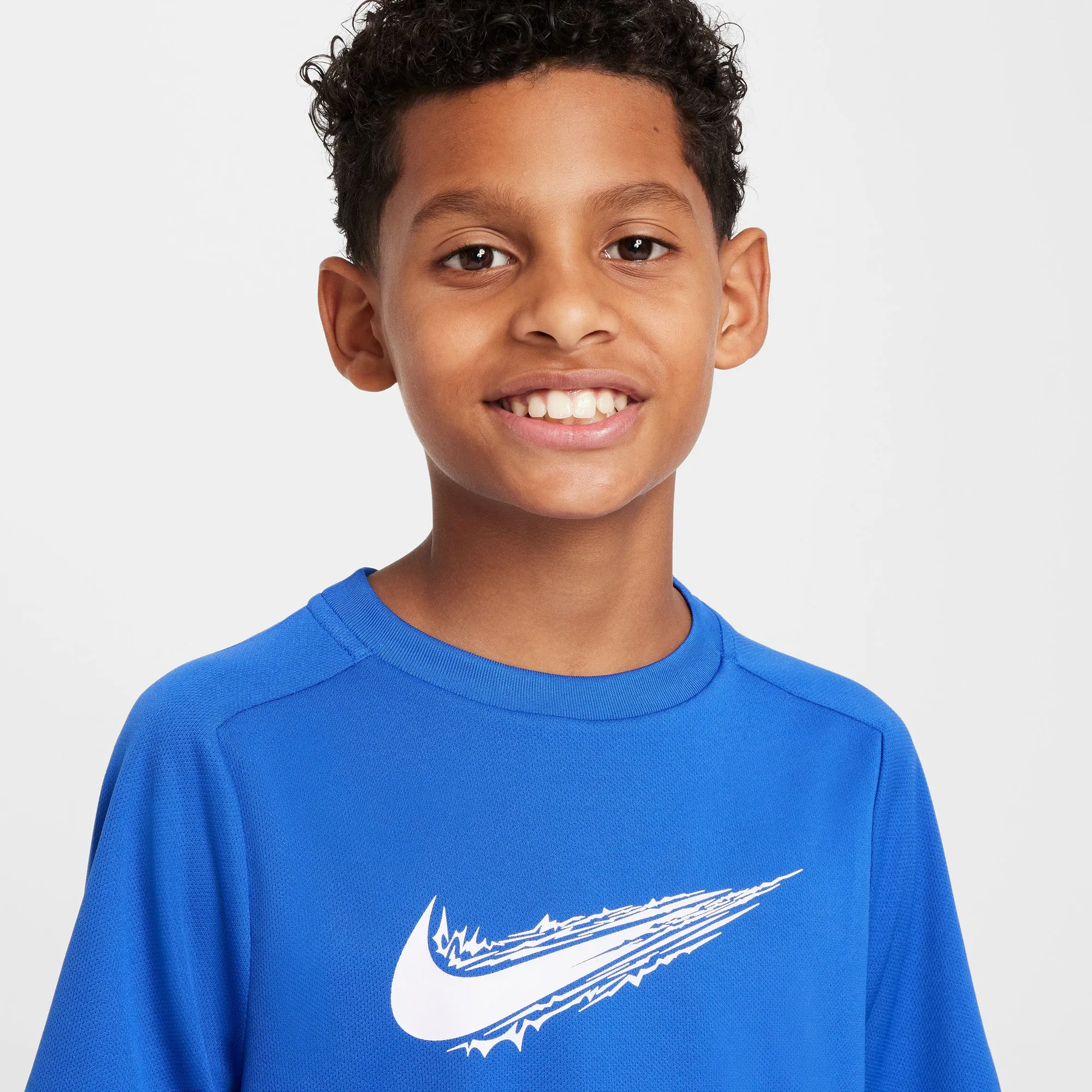 Multi Dri-FIT jongens t-shirt