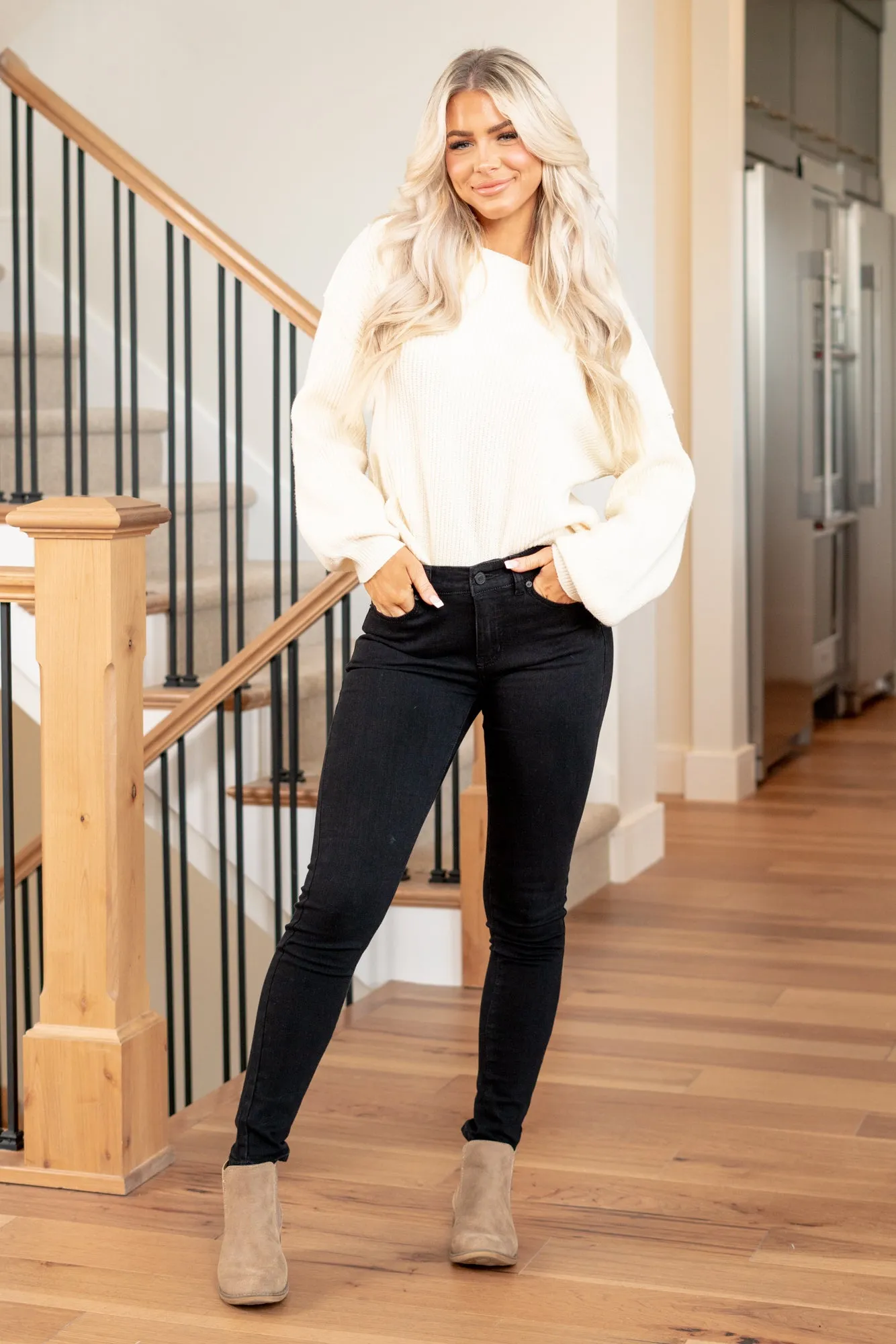 Nadia Mid Rise Super Skinny