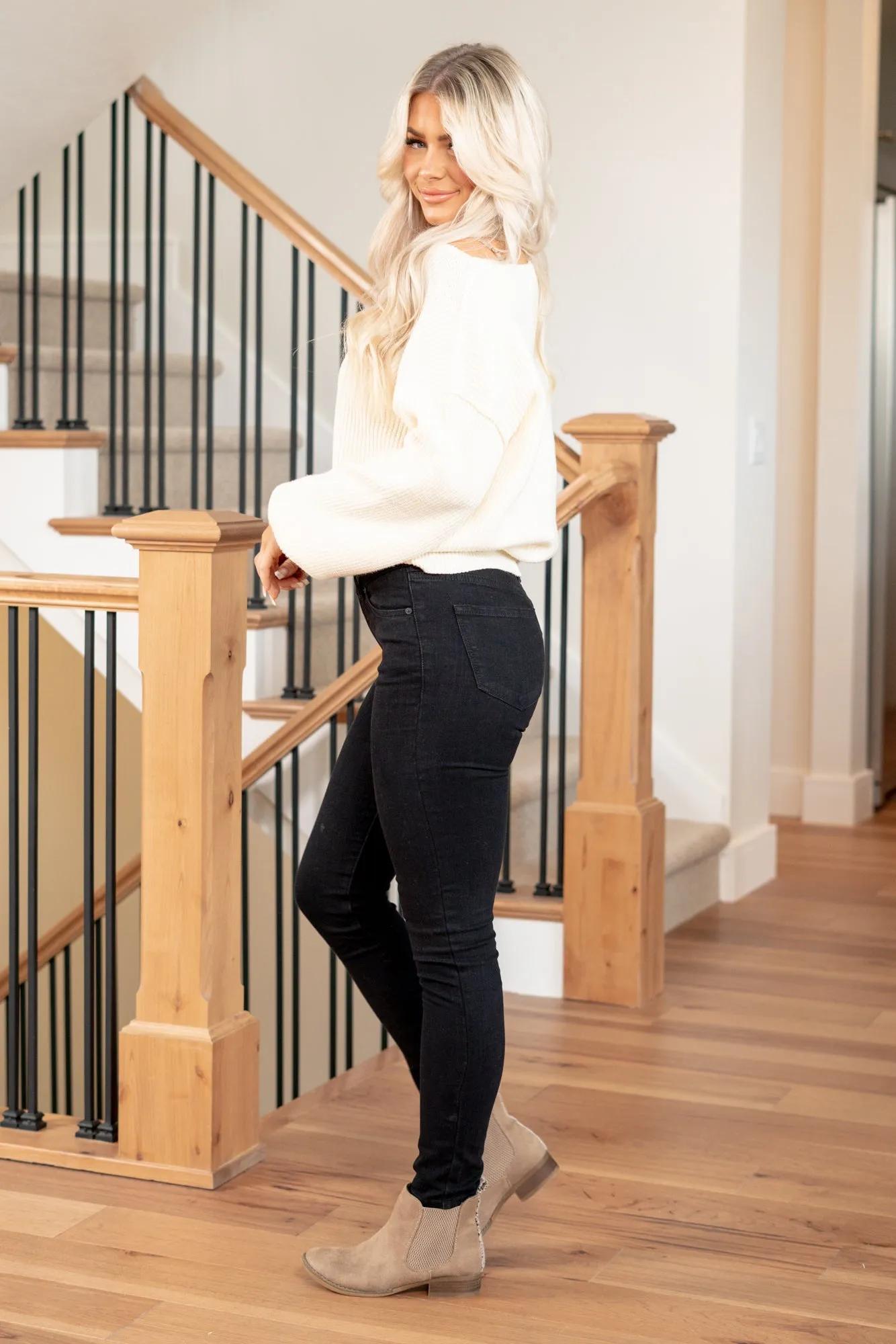 Nadia Mid Rise Super Skinny