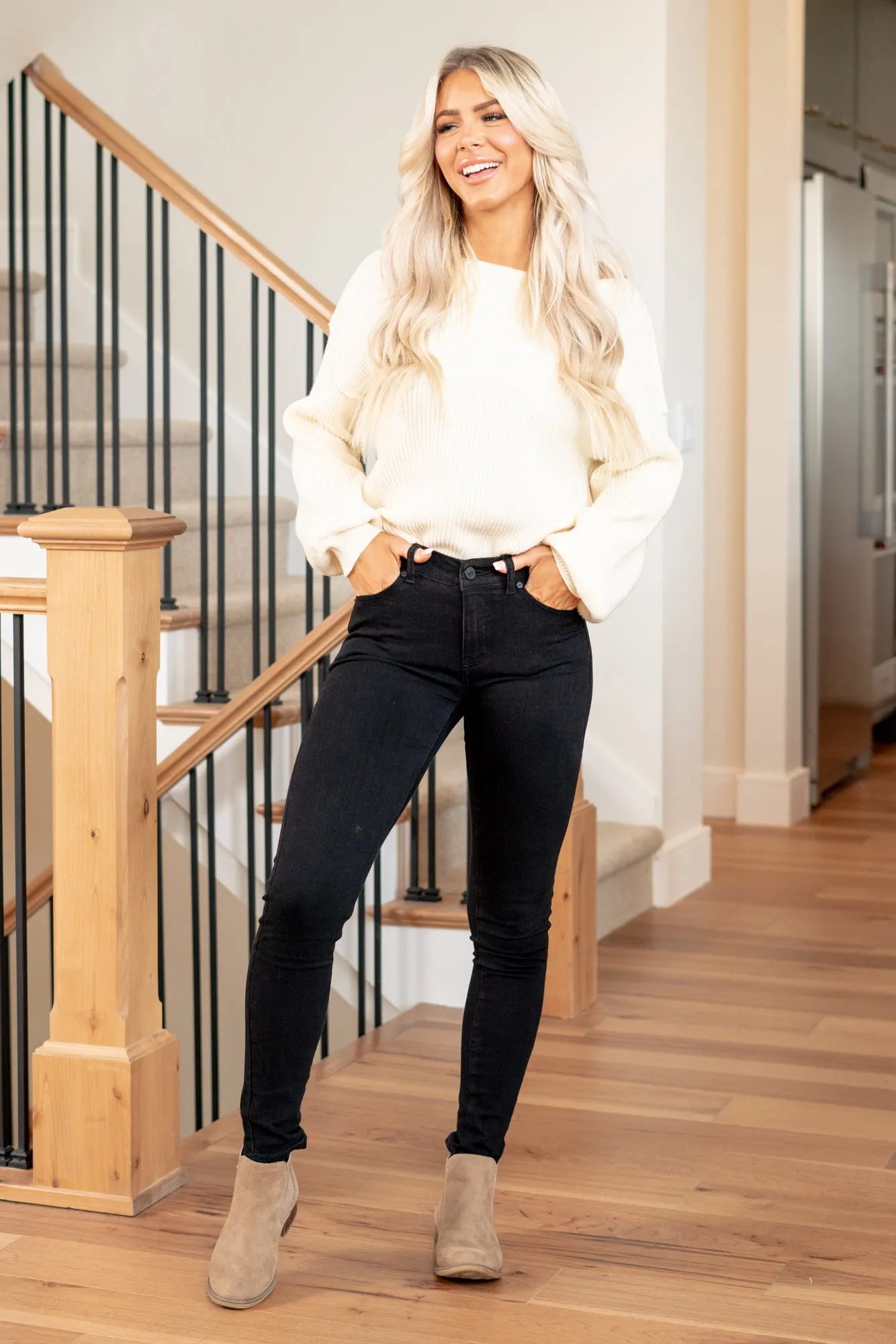 Nadia Mid Rise Super Skinny