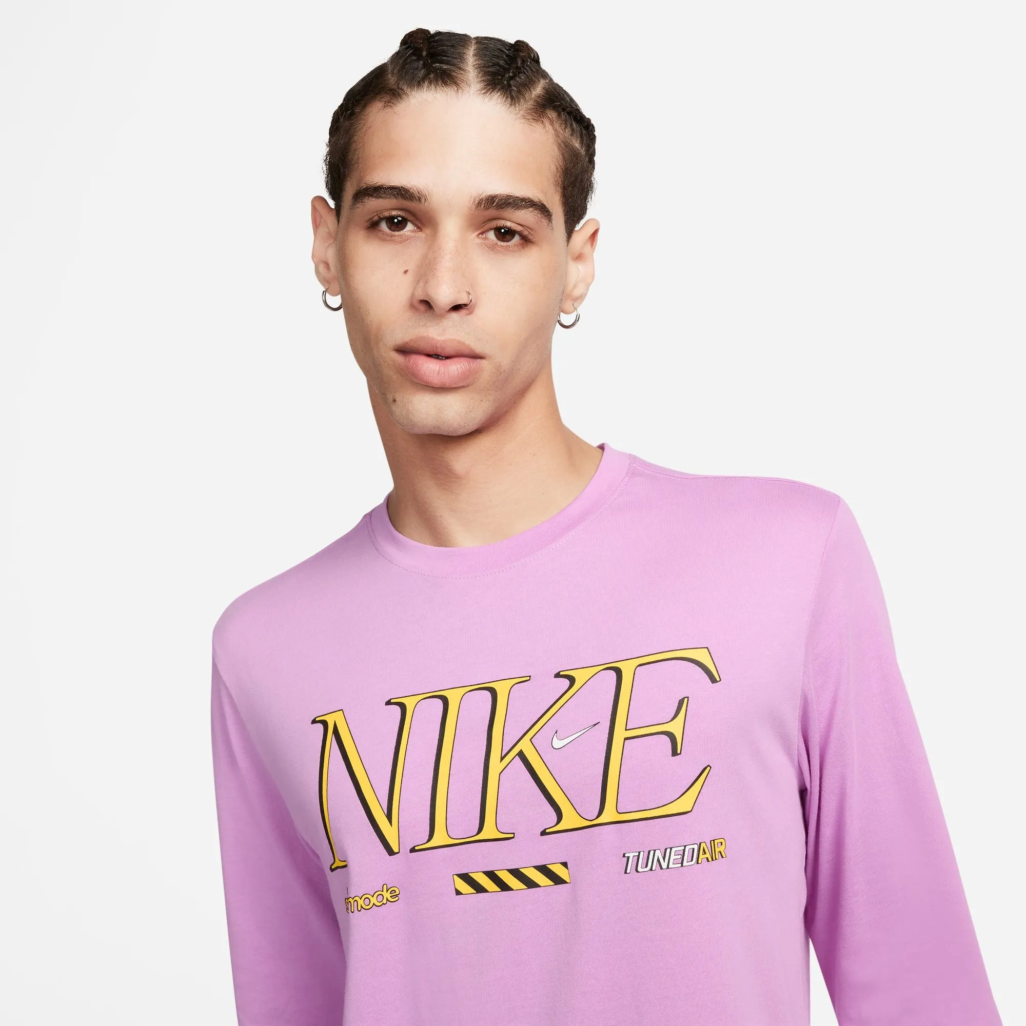 Nike Sportswear Men's Long-Sleeve T-Shirt