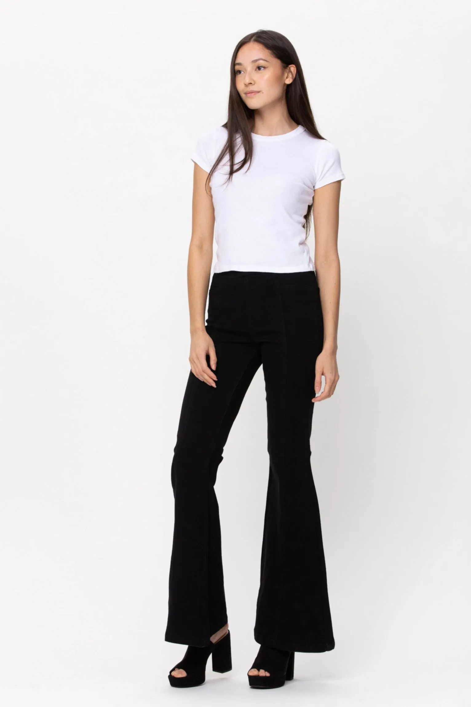 Noemi High Rise Front Seaming Detail Super Flare Black Jeans
