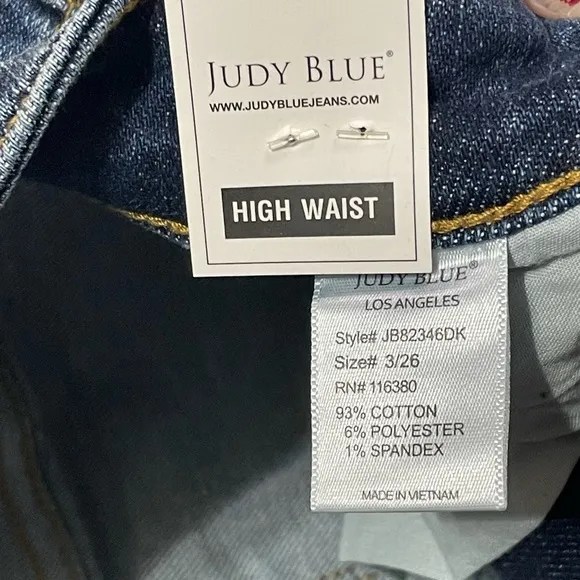 NWT Judy Blue High Waist Bleach Splash Boyfriend Jeans