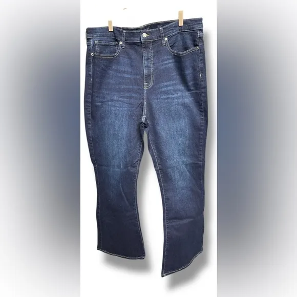 NWT LUCKY BRAND High Rise Flare Jeans size 16