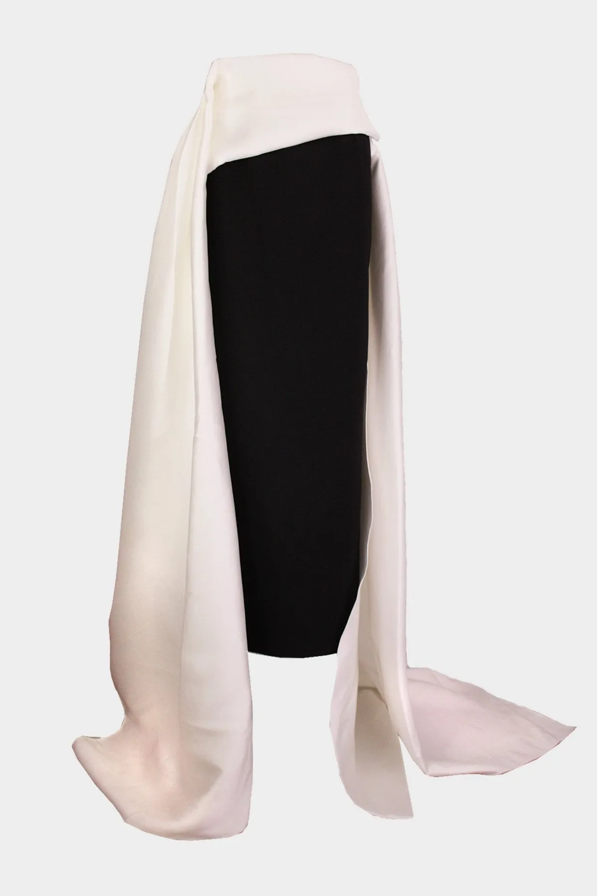 Nyla Skirt in Cream/Black