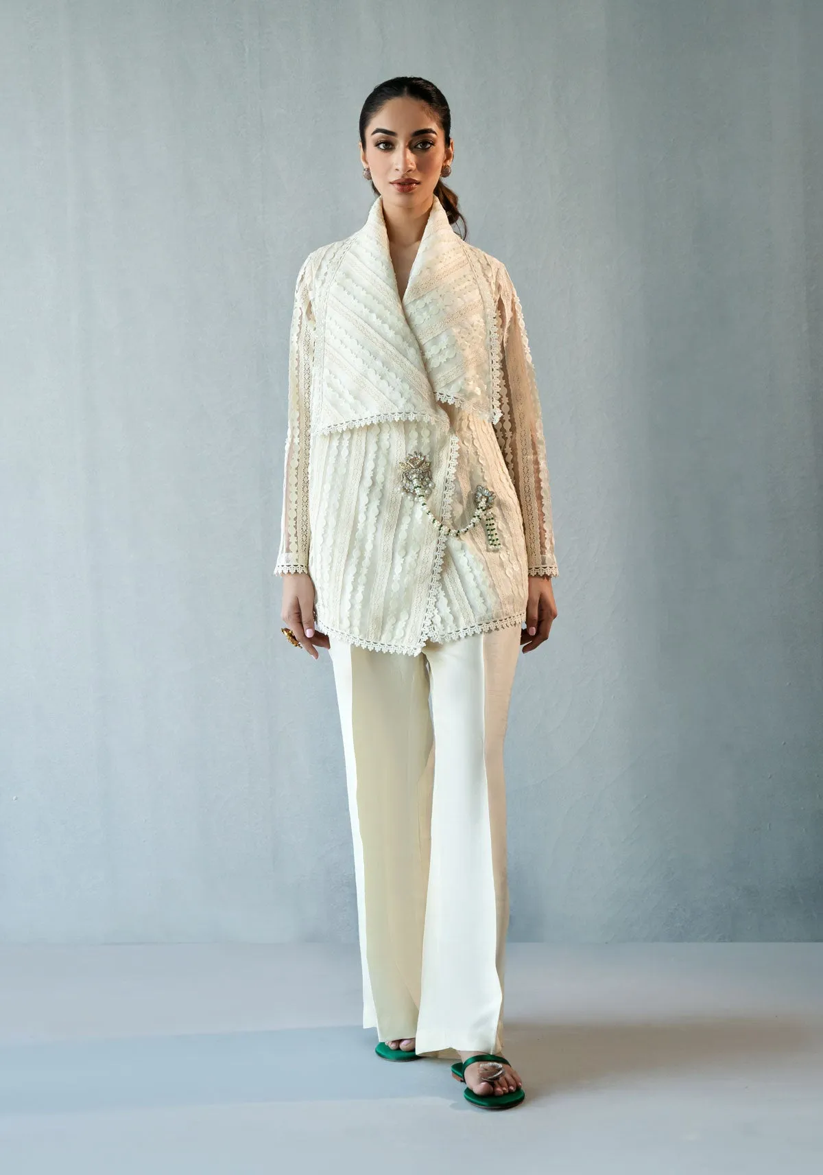 Off-White Stripped Asymmetric Jacket with Trousers
